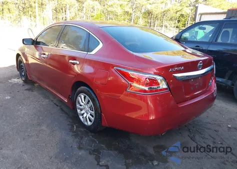 2014 Nissan Altima 2.5 S z USA, uszkodzony, nr VIN 1N4AL3AP8EC139183